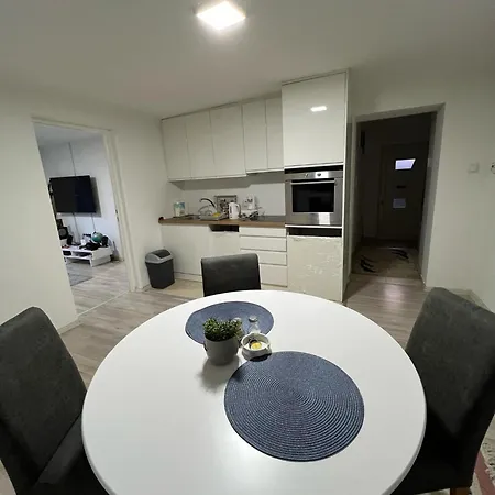 Make Apartment *