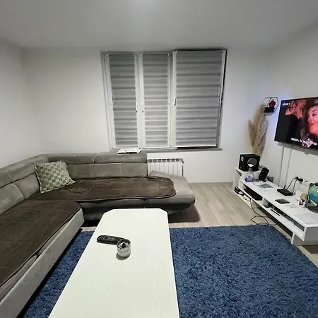 Make شقة سراييفو